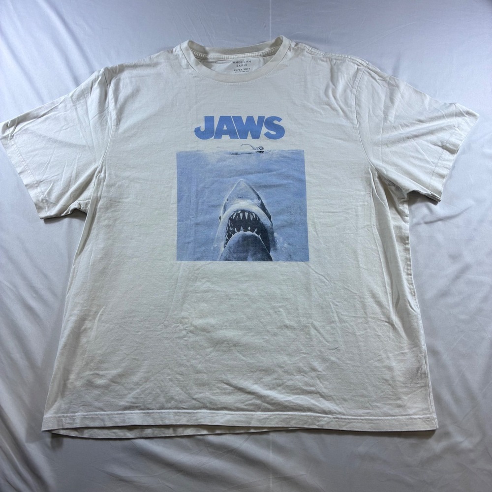 American Eagle Jaws Graphic T-Shirt Mens XXL Cream Super Soft Movie Tee
